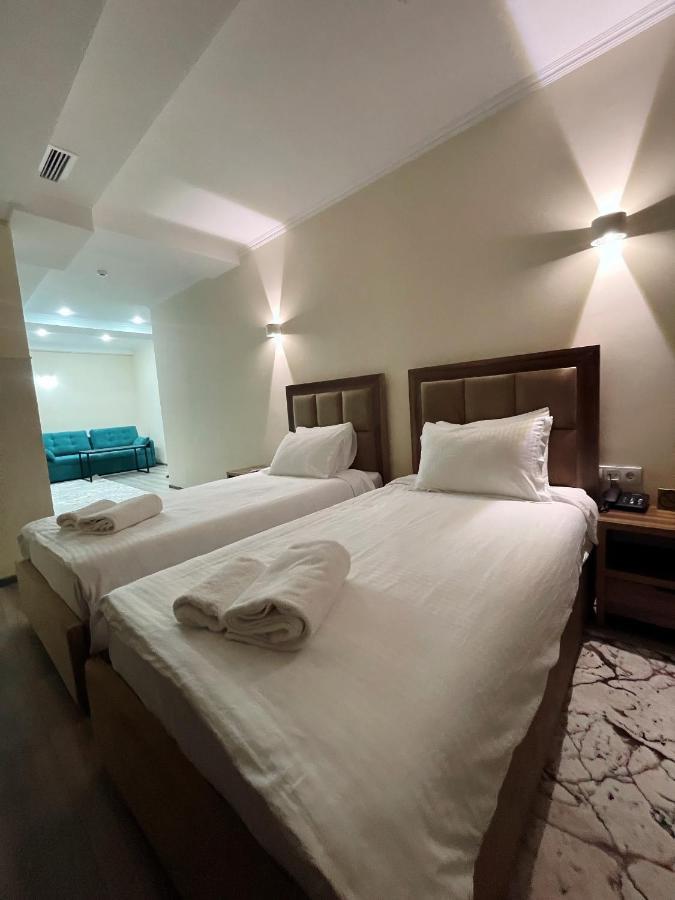 Hotel Nova Бішкек Екстер'єр фото