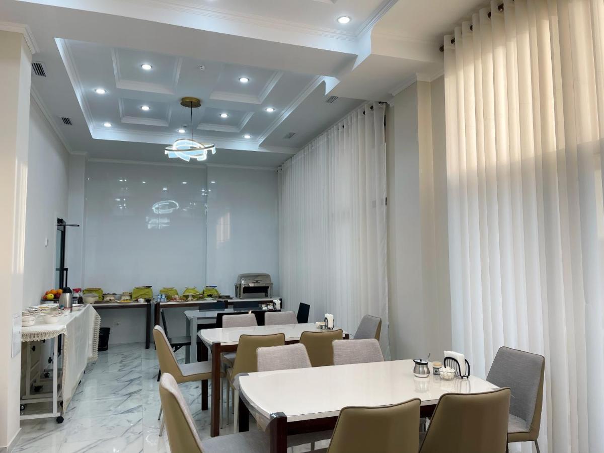Hotel Nova Бішкек Екстер'єр фото
