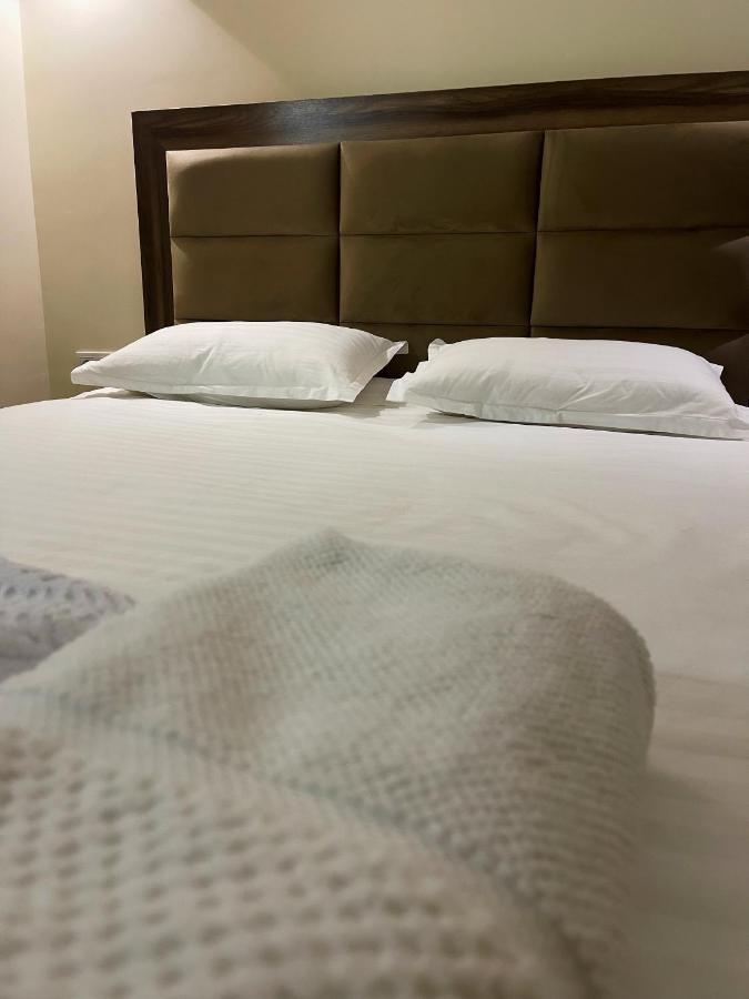 Hotel Nova Бішкек Екстер'єр фото
