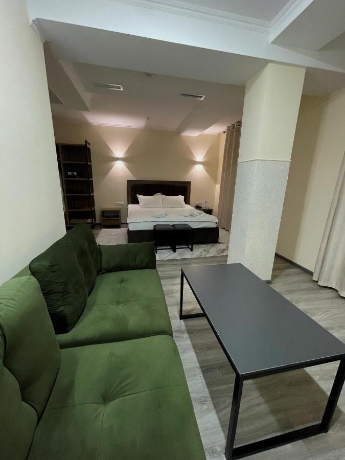 Hotel Nova Бішкек Екстер'єр фото